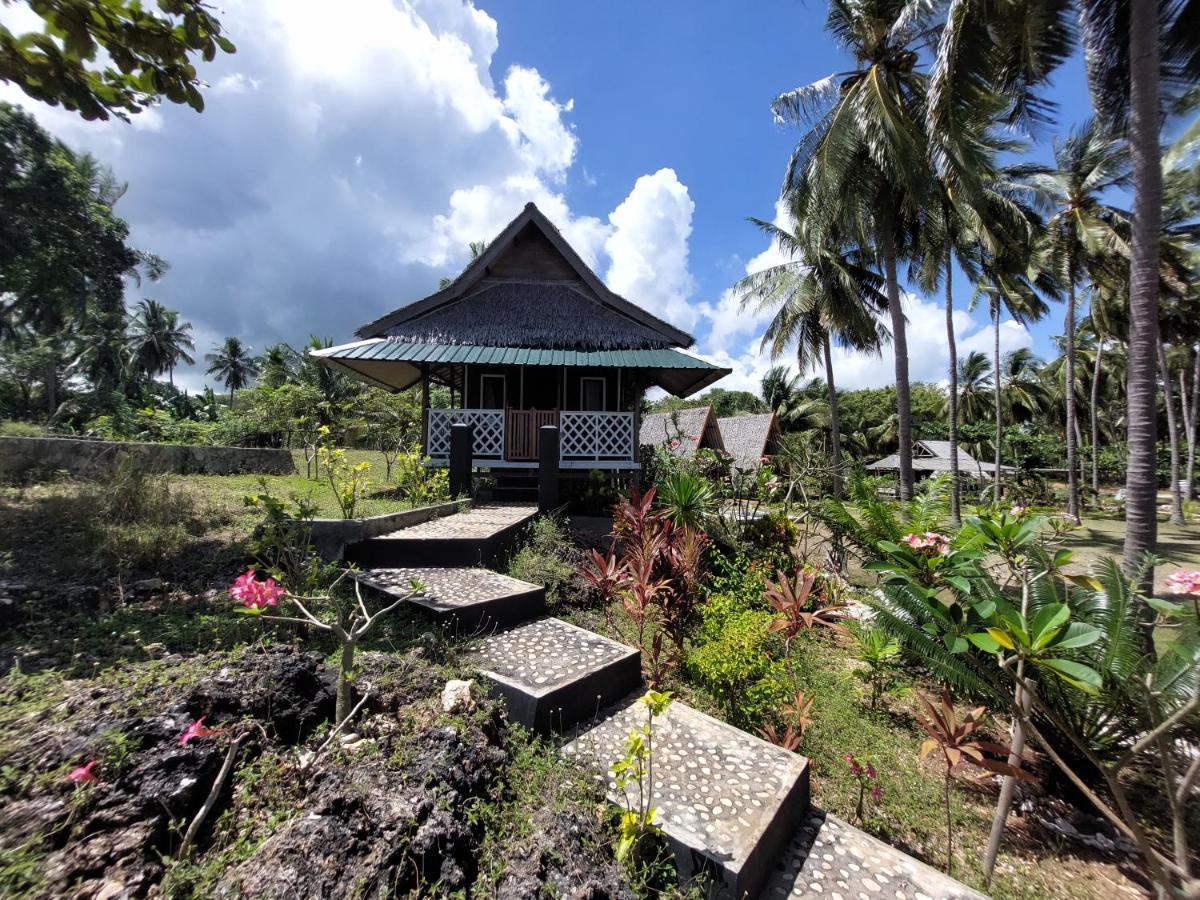 Sunari Beach Resort Selayar Matalalang 외부 사진