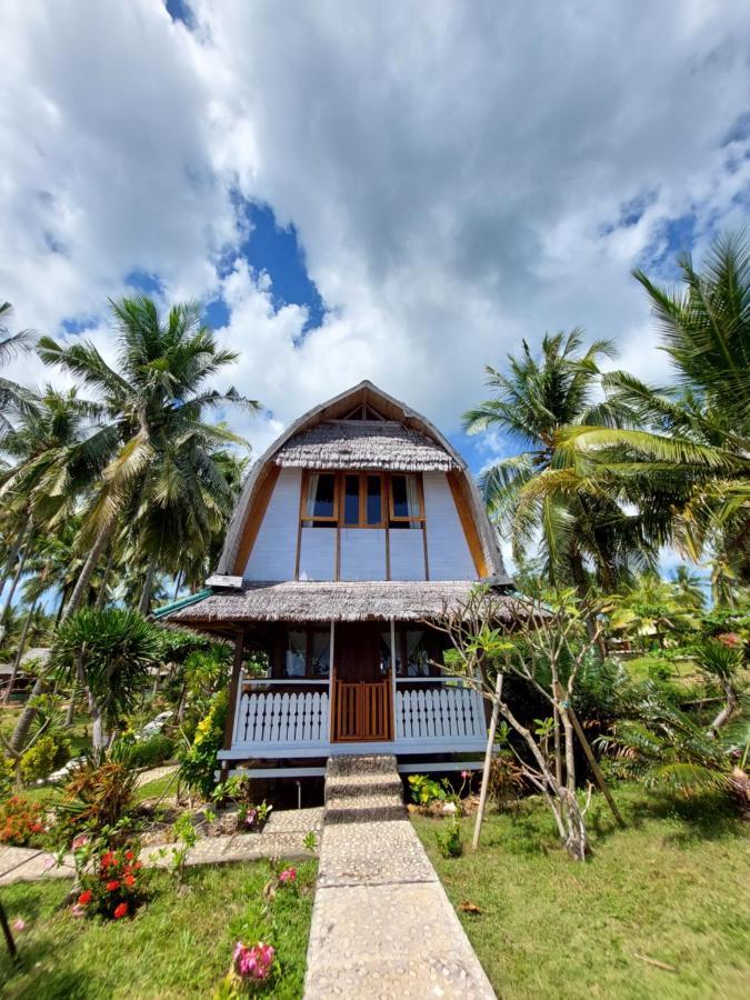 Sunari Beach Resort Selayar Matalalang 객실 사진